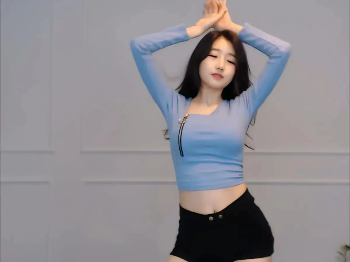 onlyfans每日大赛徐雅终极剪辑_动漫高清在线观看-抖音爆款加长版抢先看-高能瞬间完整集