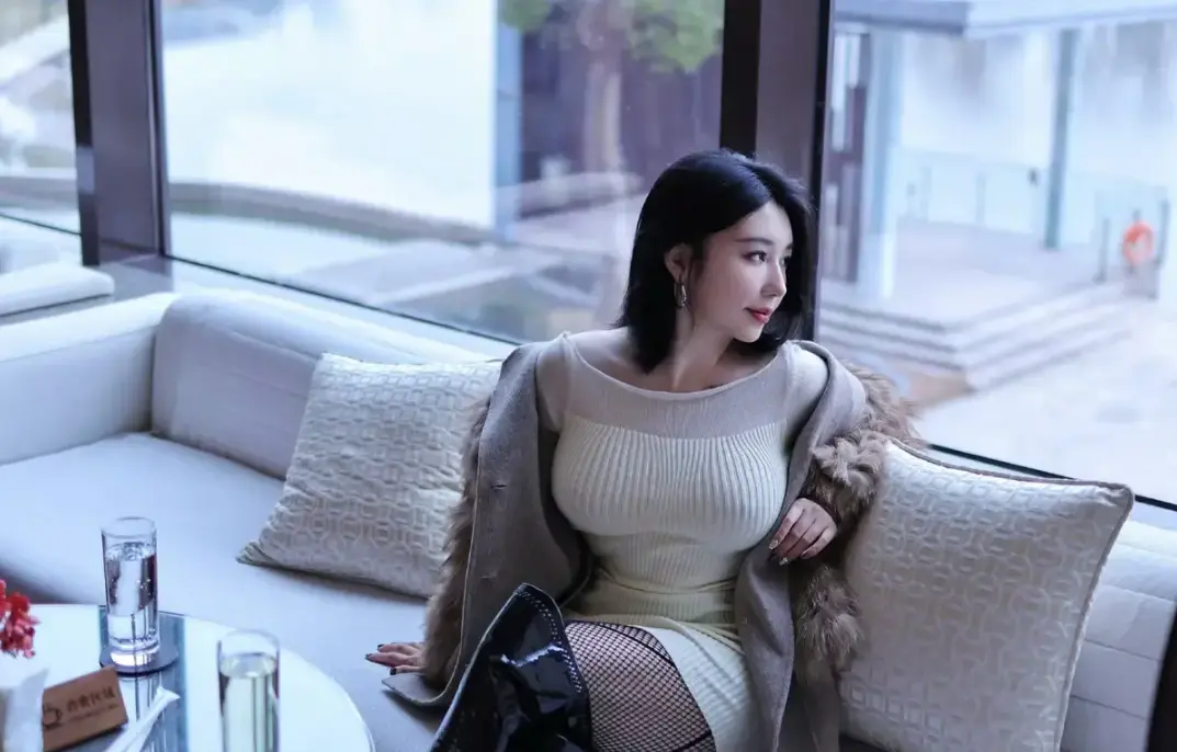 《教母三人行》未删减完整版在线观看 - 教母三部曲全集4K高清资源 - 免费高清典藏版无广告播放