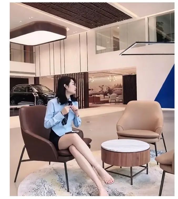 佳木斯新玛特迪桑特柜姐日常被拍_1080P高清成片无删减-新玛特迪桑特导购事件-免费在线看资源下载-全系列视频