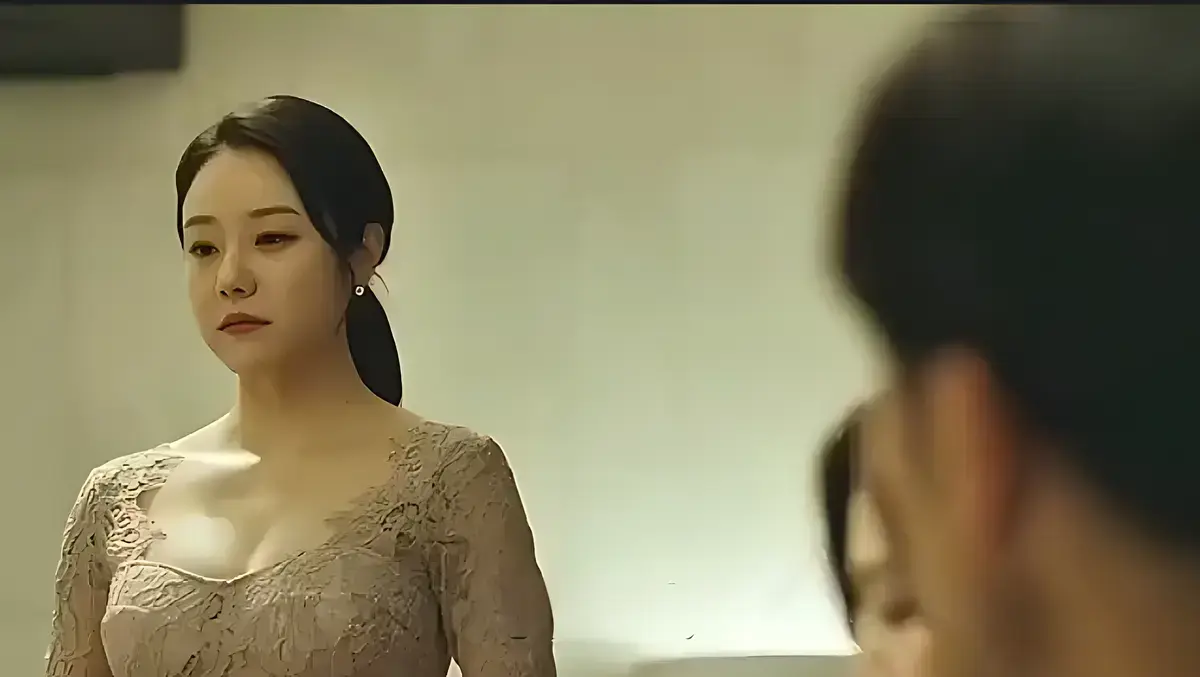 伦理电影《漂亮的保姆》未删减版资源下载-1080P高清中文字幕无广告在线观看-漂亮的保姆全片免费观看入口